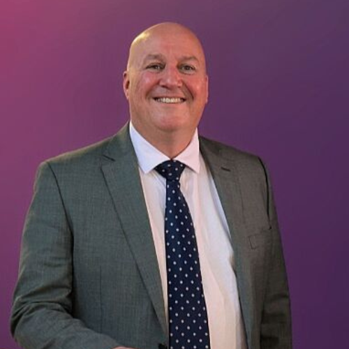 A picture of managment member Ross Haggart